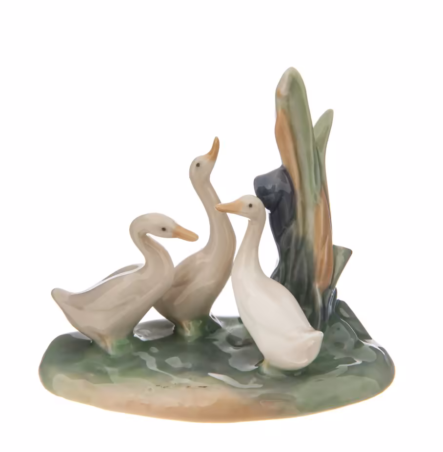 Статуэтка "Гуси", фарфор, роспись, мануфактура "NAO porcelain", Испания, 1980-2000 гг., NAO Porcelain