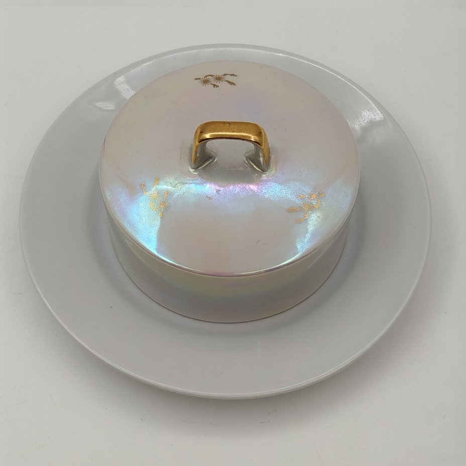 Масленка с растительным декором (в подборе)