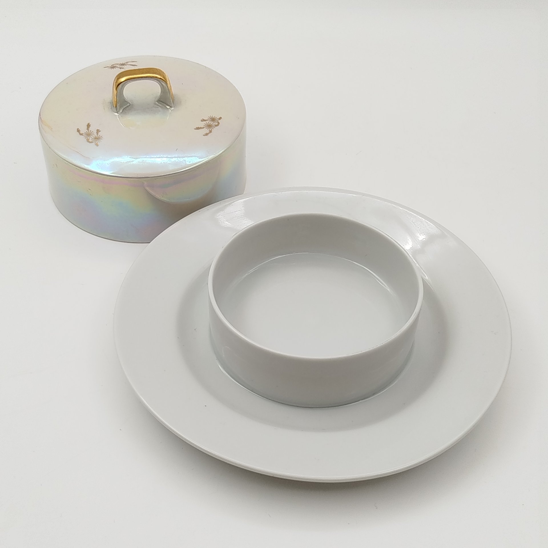 Масленка с растительным декором (в подборе)