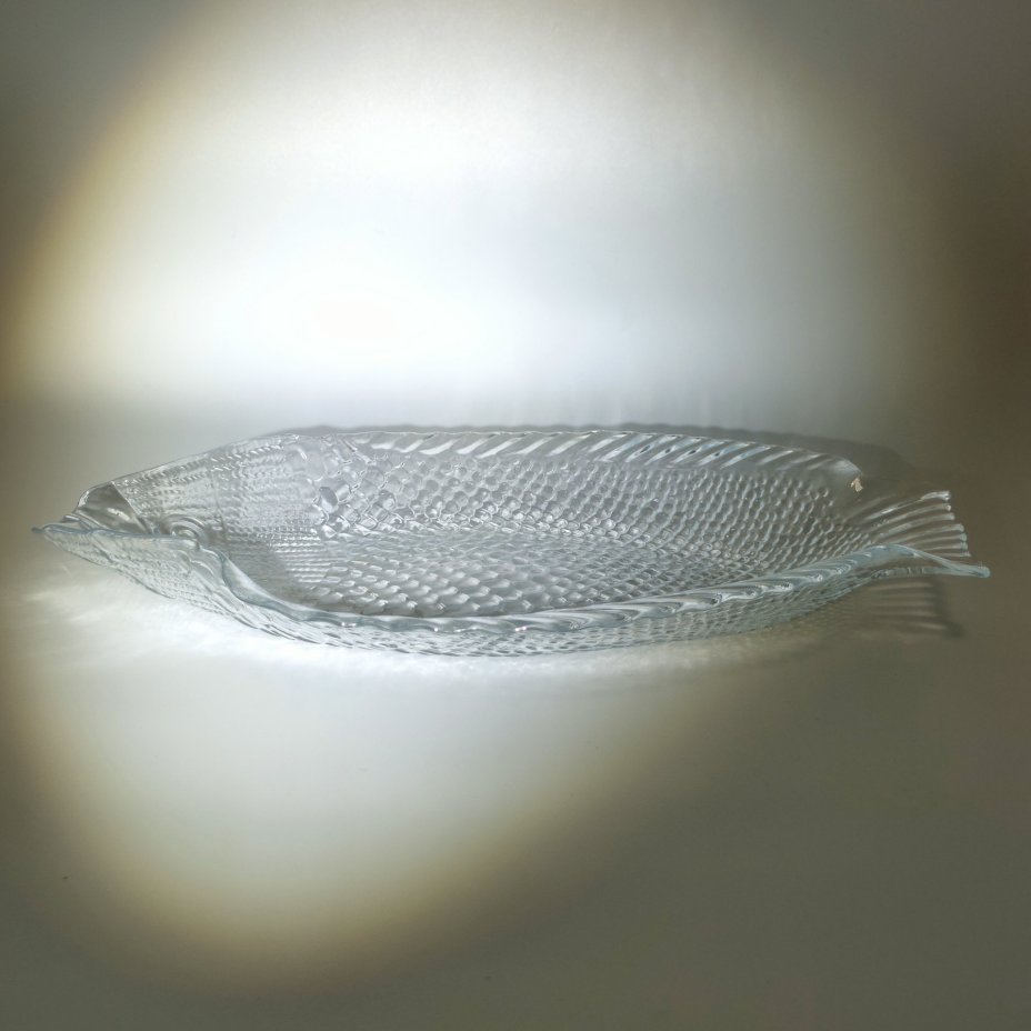 Блюдо для подачи закусок в форме рыбы, стекло, пресс, Pasabahce, Турция, 2000-2010 гг.