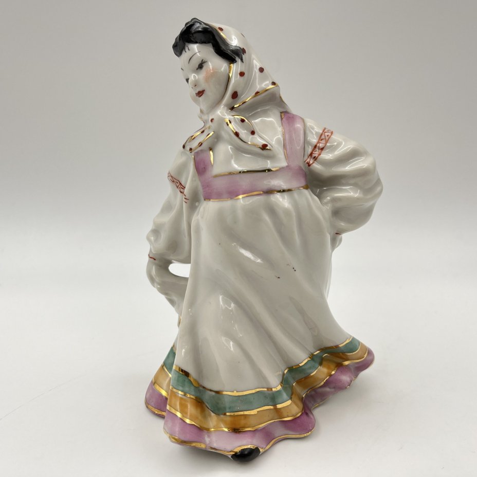 Статуэтка "Плясунья"