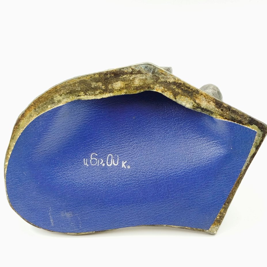 Подсвечник "Мальчик на бревне"