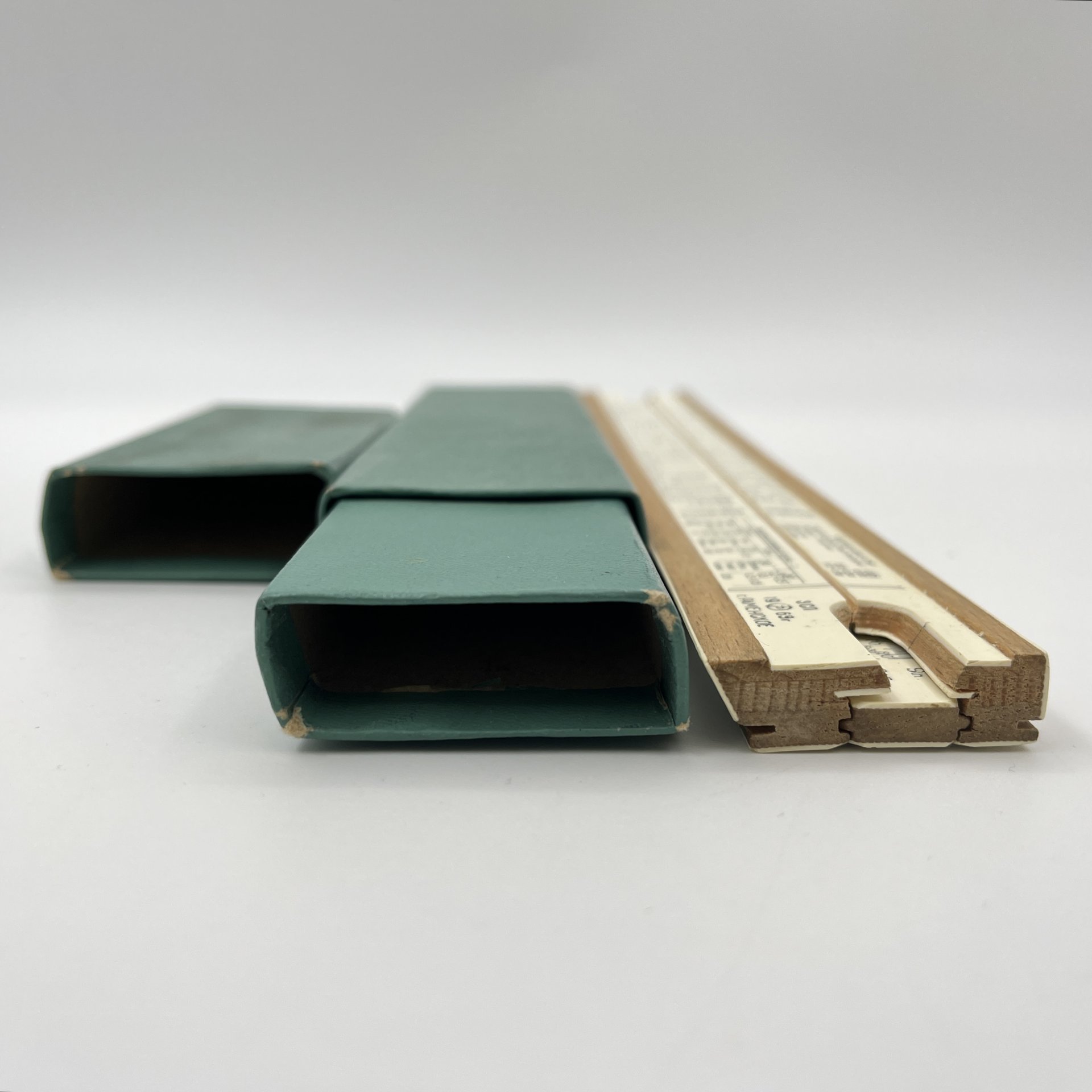 Линейка логарифмическая, в кофре