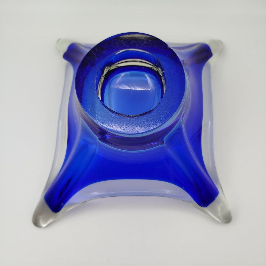 Фруктовница оригинальной четырёхконечной формы, Ливанский стекольный завод (Līvānu stikla fabrikа)