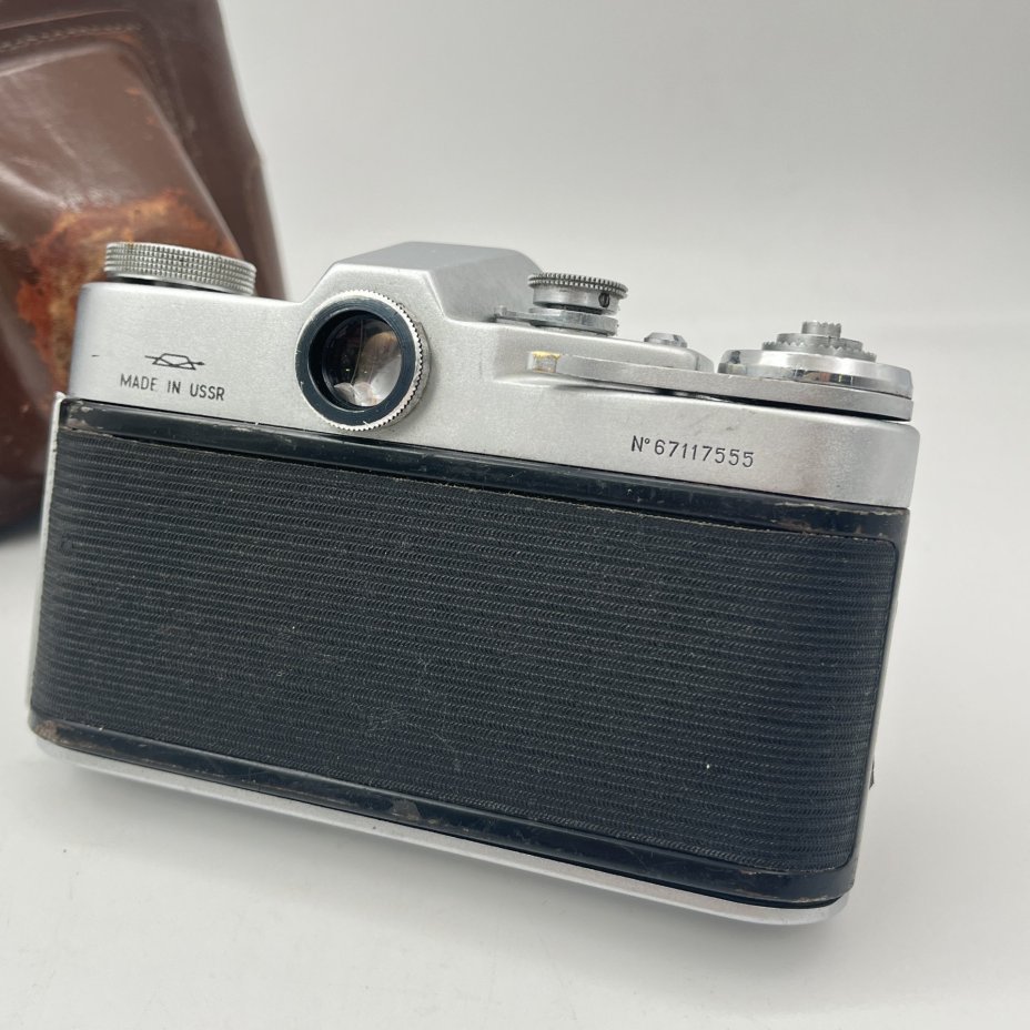 Фотоаппарат "Зенит 3-М" с объективом "Индустар-50", металл, стекло, пластик, Красногорский механический завод (КМЗ), СССР, 1967 г.