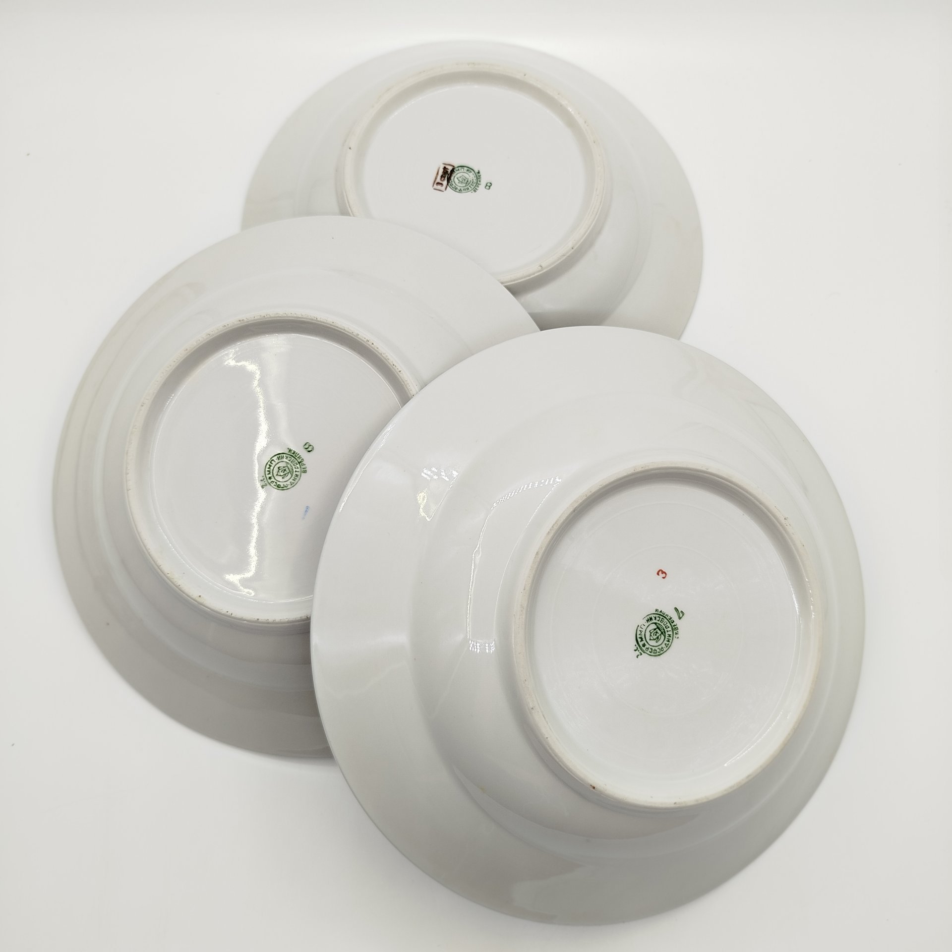 Набор суповых тарелок на 3 персоны с синей каймой