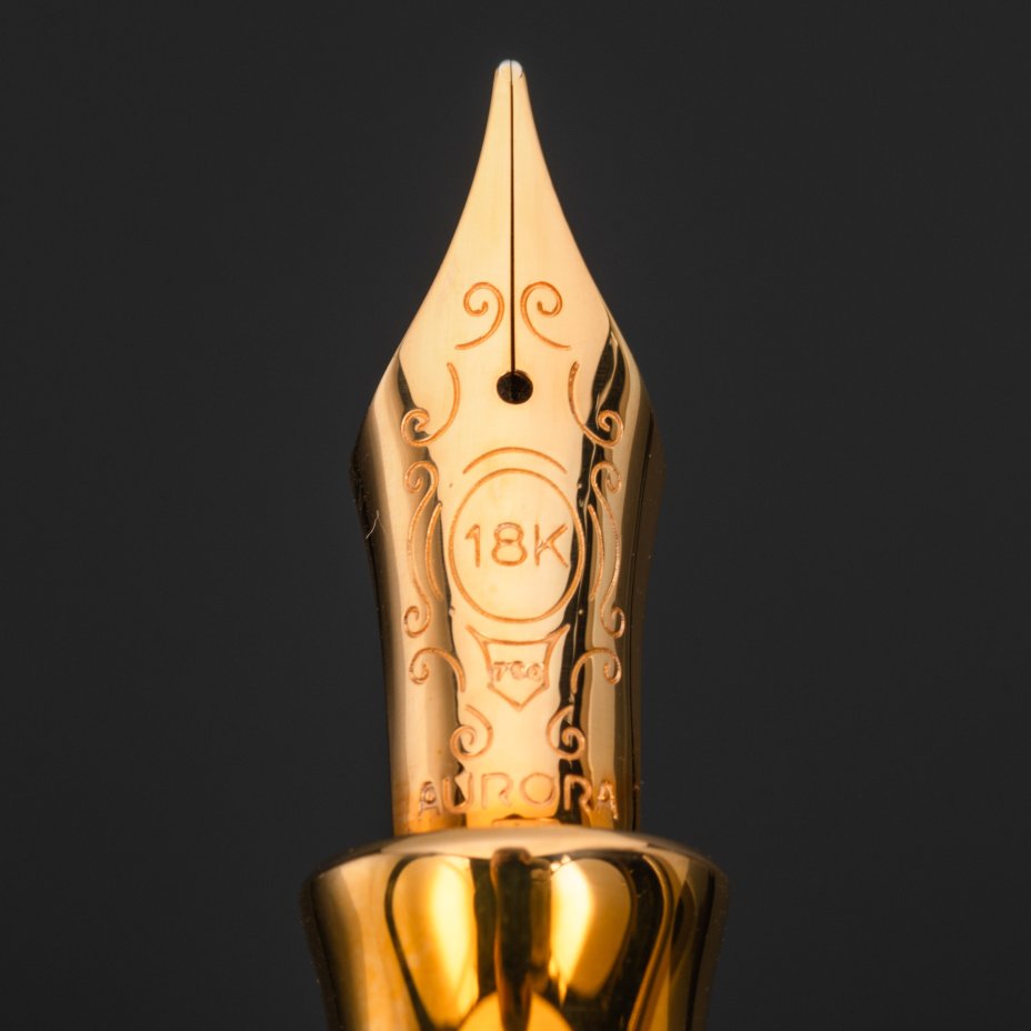 Перьевая ручка Aurora Dante Paradiso White GT в подарочной коробке