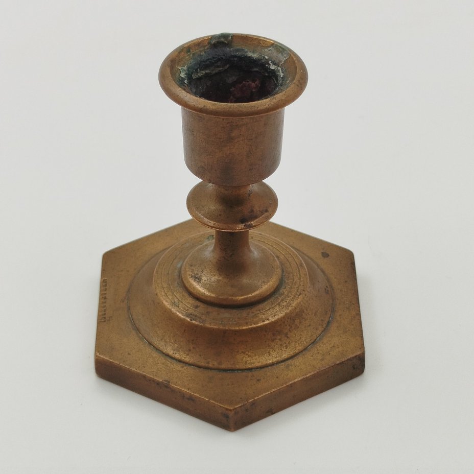 Подсвечник на шестигранном основании, фабрика "Братья Чеботаревы"