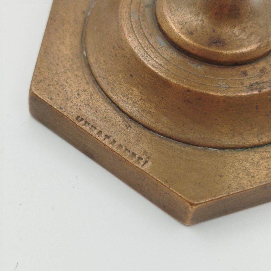 Подсвечник на шестигранном основании, фабрика "Братья Чеботаревы"