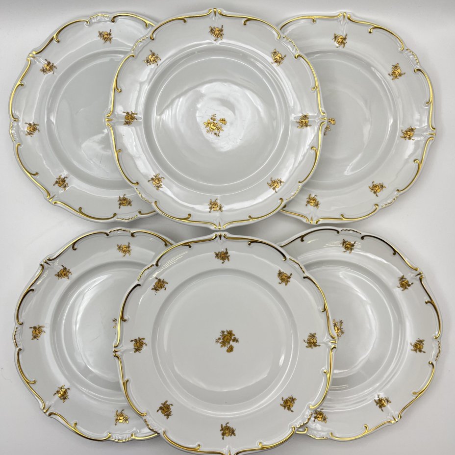 Набор из 6-ти обеденных тарелок, украшенных цветочным декором, серия "Katharina", фарфор, золочение, Weimar Porzellan (Веймарский фарфор), ГДР, 1950-1980 гг.