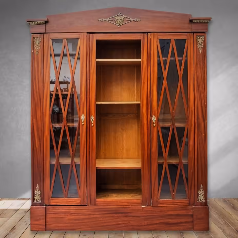 Шкаф книжный в стиле ампир, красное дерево, бронза, стекло