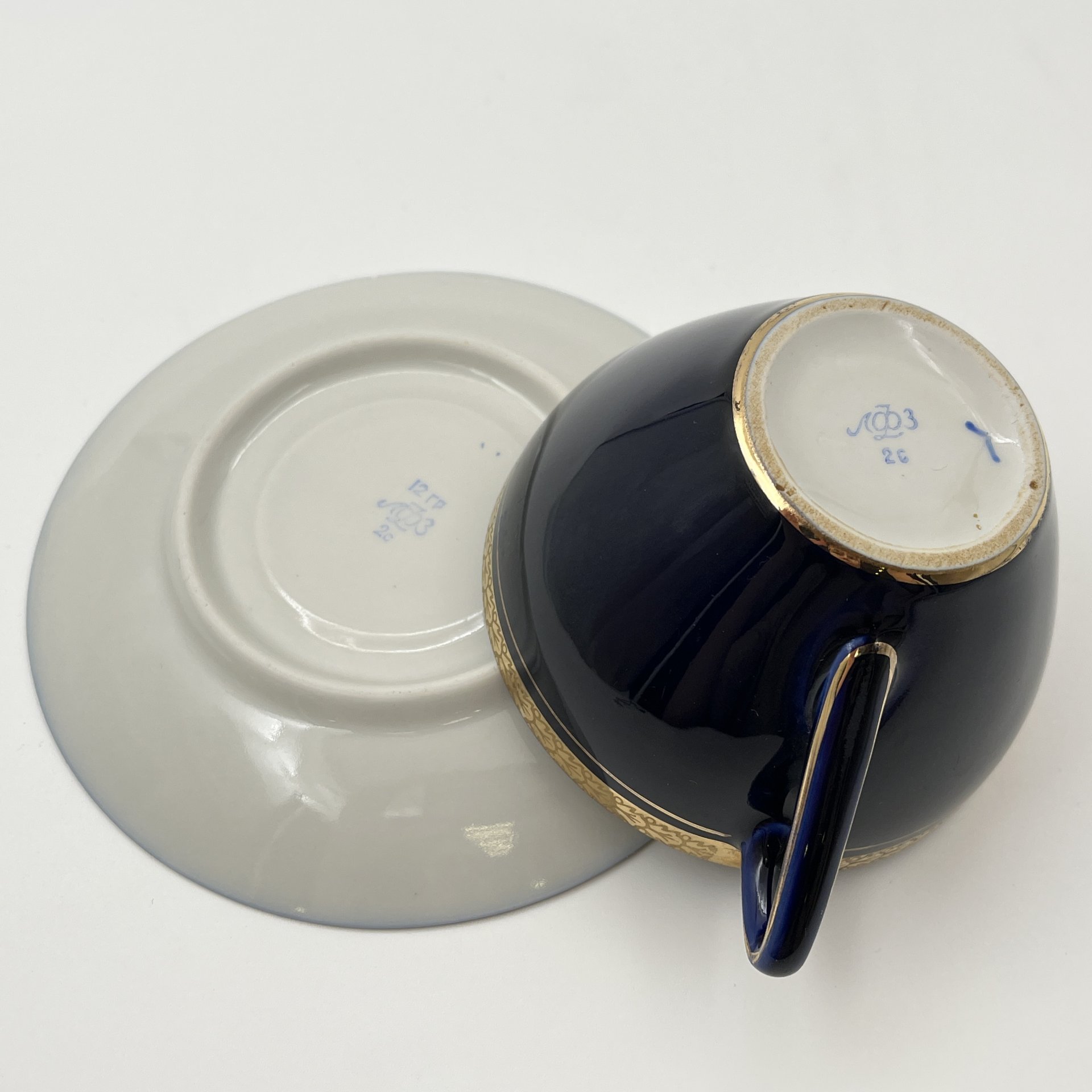 Пара чайная, фарфор, крытье кобальтом, золочение, Ленинградский фарфоровый завод (ЛФЗ), СССР, 1970-1990 гг.