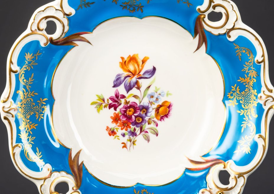 Тарелка с фигурным прорезным бортом "Мейсенский букет", фарфор, деколь, крытье, золочение, Weimar Porzellan (Веймарский фарфор), Германия, 1949-1960 гг.