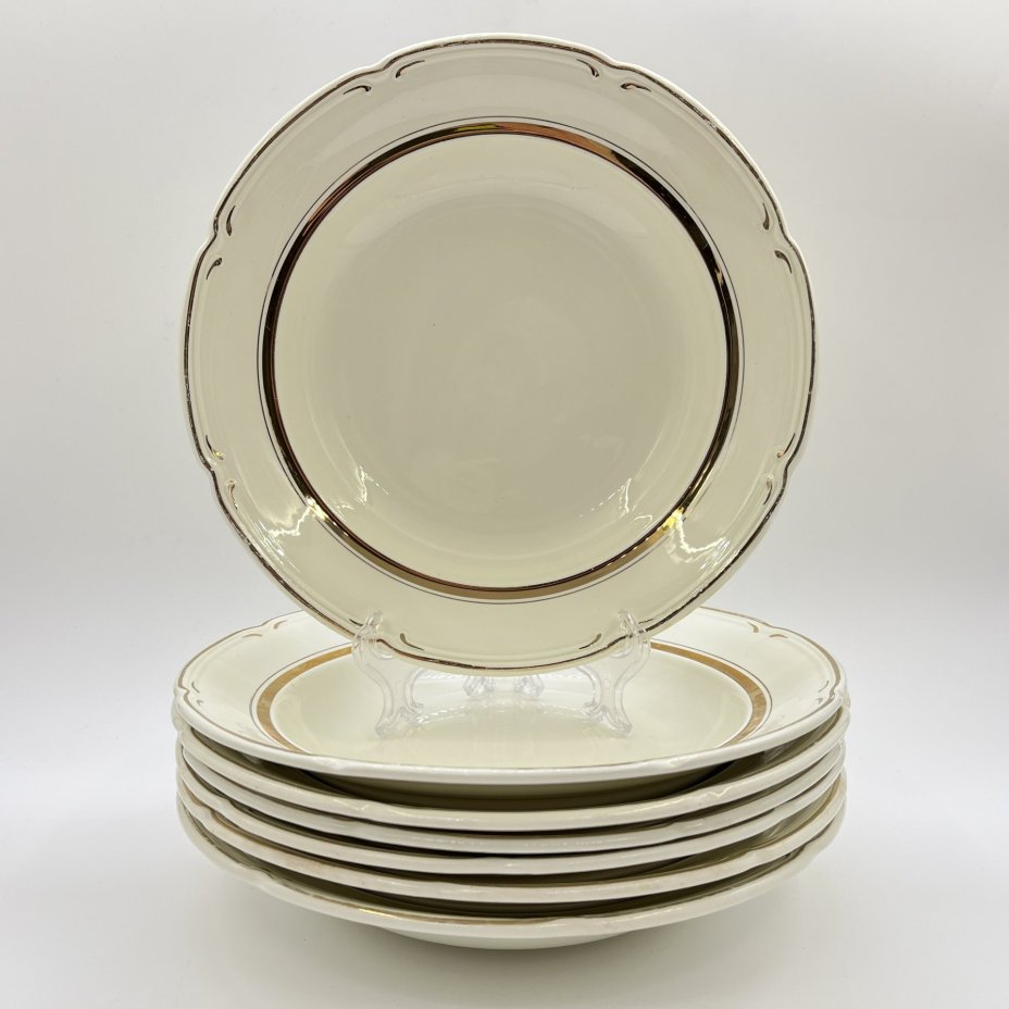 Набор суповых тарелок на 7 персон, фаянс, золочение, Конаковский фаянсовый завод им. М.И. Калинина (ЗиК Конаково), СССР, 1958 г.