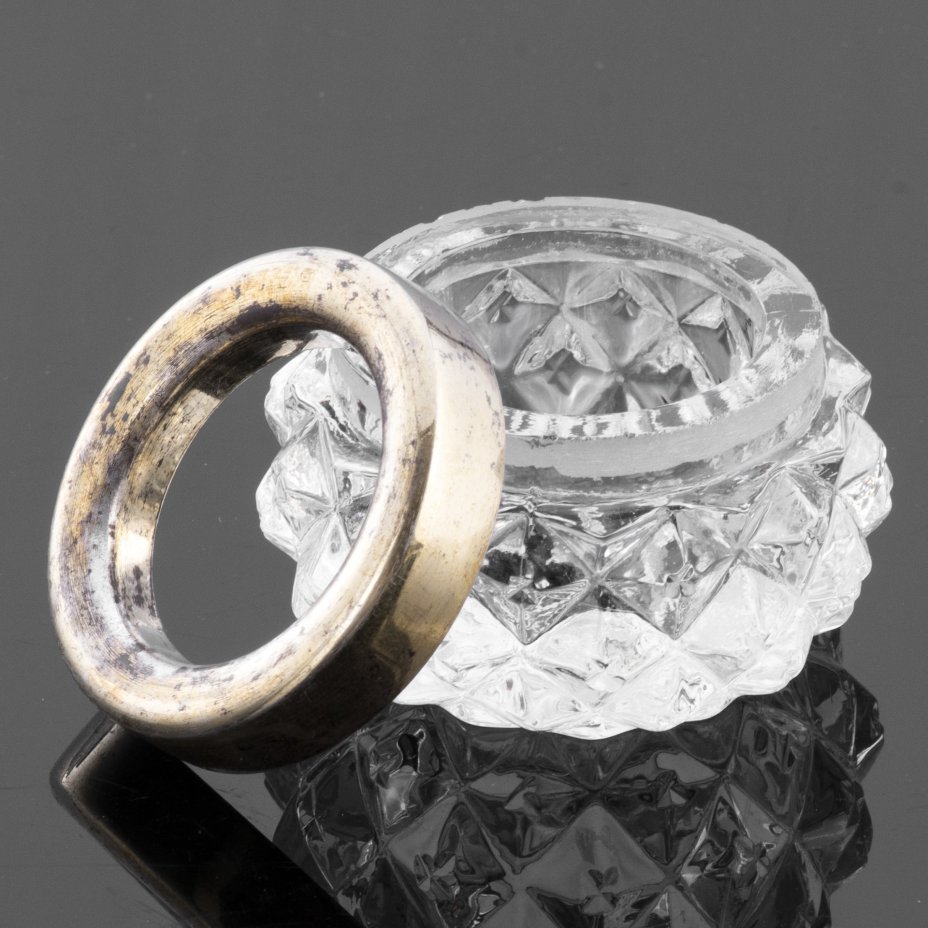 Солонка с рельефным декором, Московский завод металлоизделий №1
