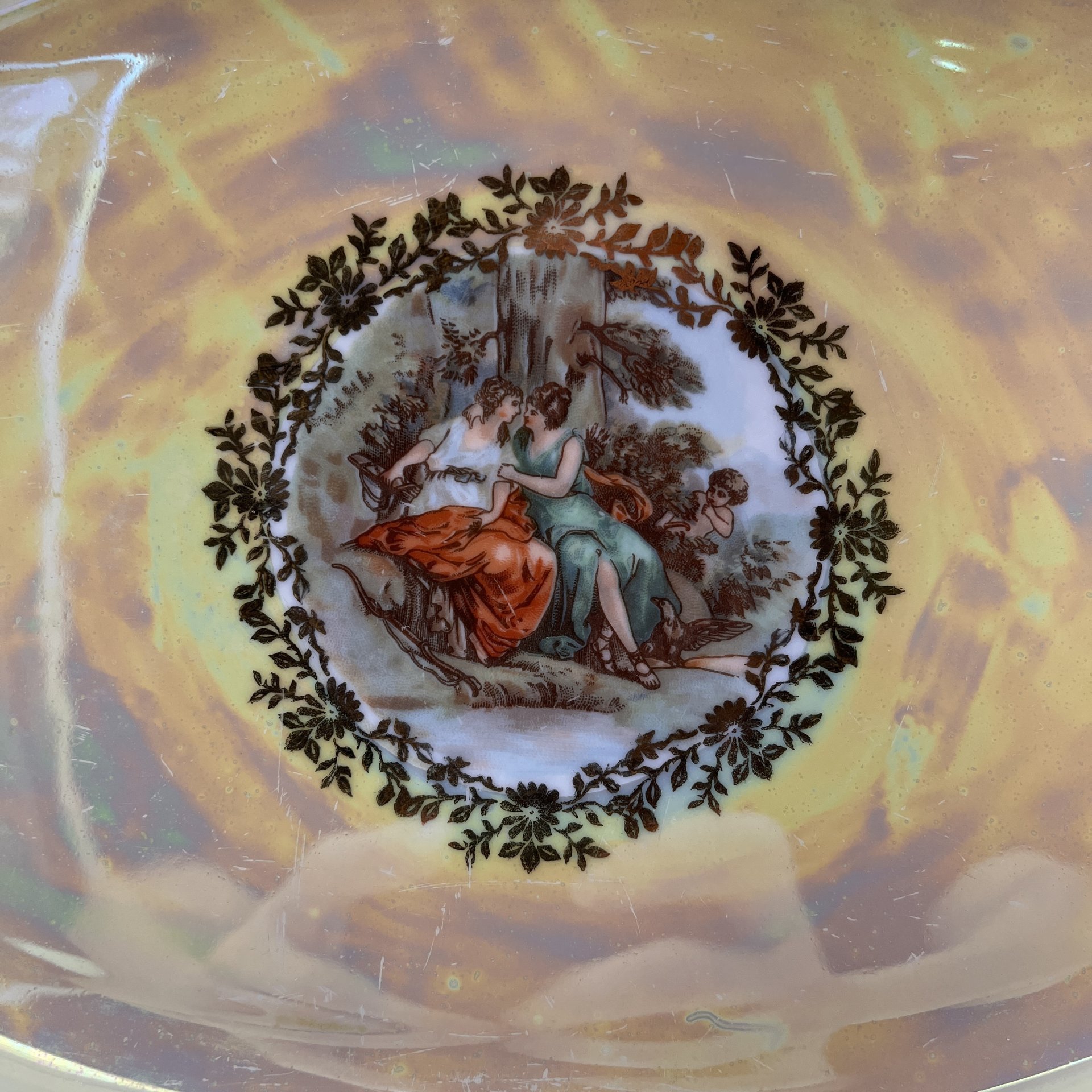 Блюдо овальной формы "Мадонна"