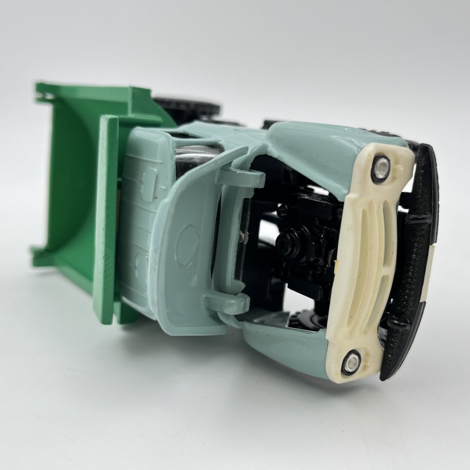 Модель автомобиля "ЗИЛ-ММЗ-555 Самосвал", масштаб 1:43