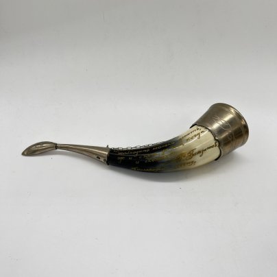 Рог изобилия (кубок для вина) миниатюрный с фигурным навершием и дарственной надписью, металл, рог, СССР, 1970 г.