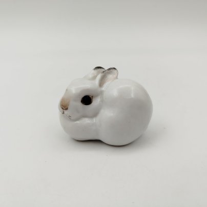 Статуэтка "Маленький зайчик" (белый), скульптор Е.И. Чарушин