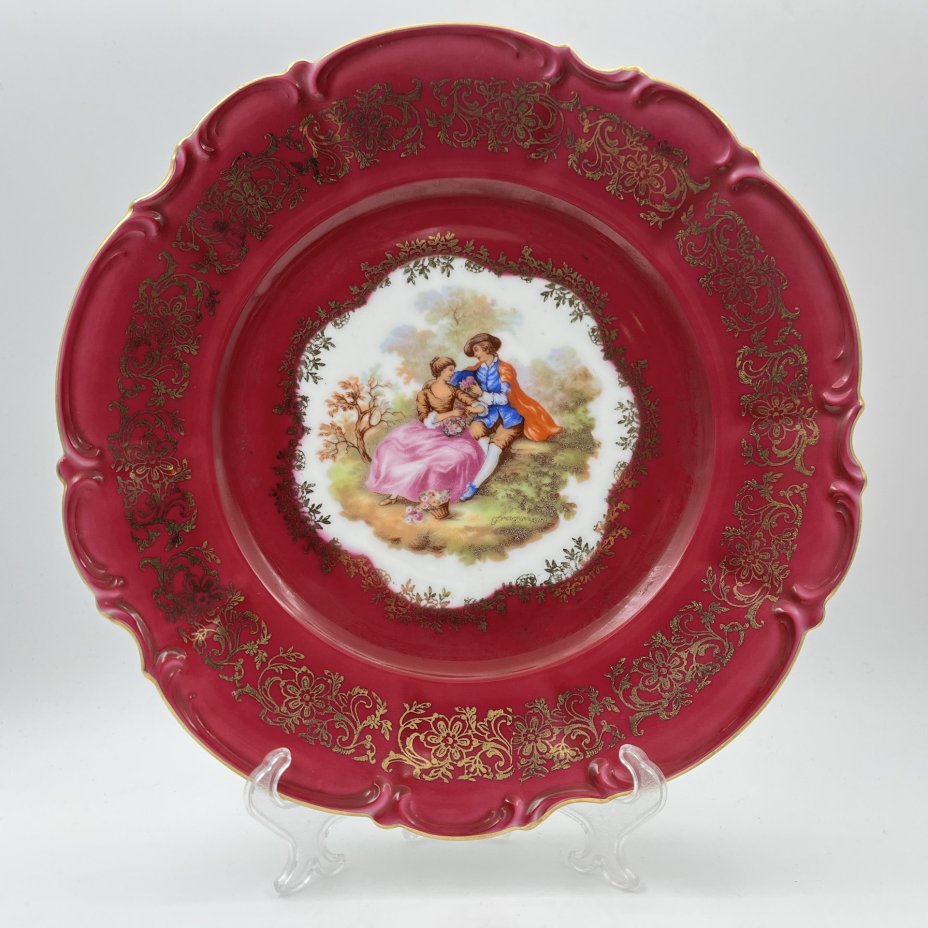 Супница на большом блюде - подносе, украшенная изображением галантных сцен,  Leni or Erich Parbus