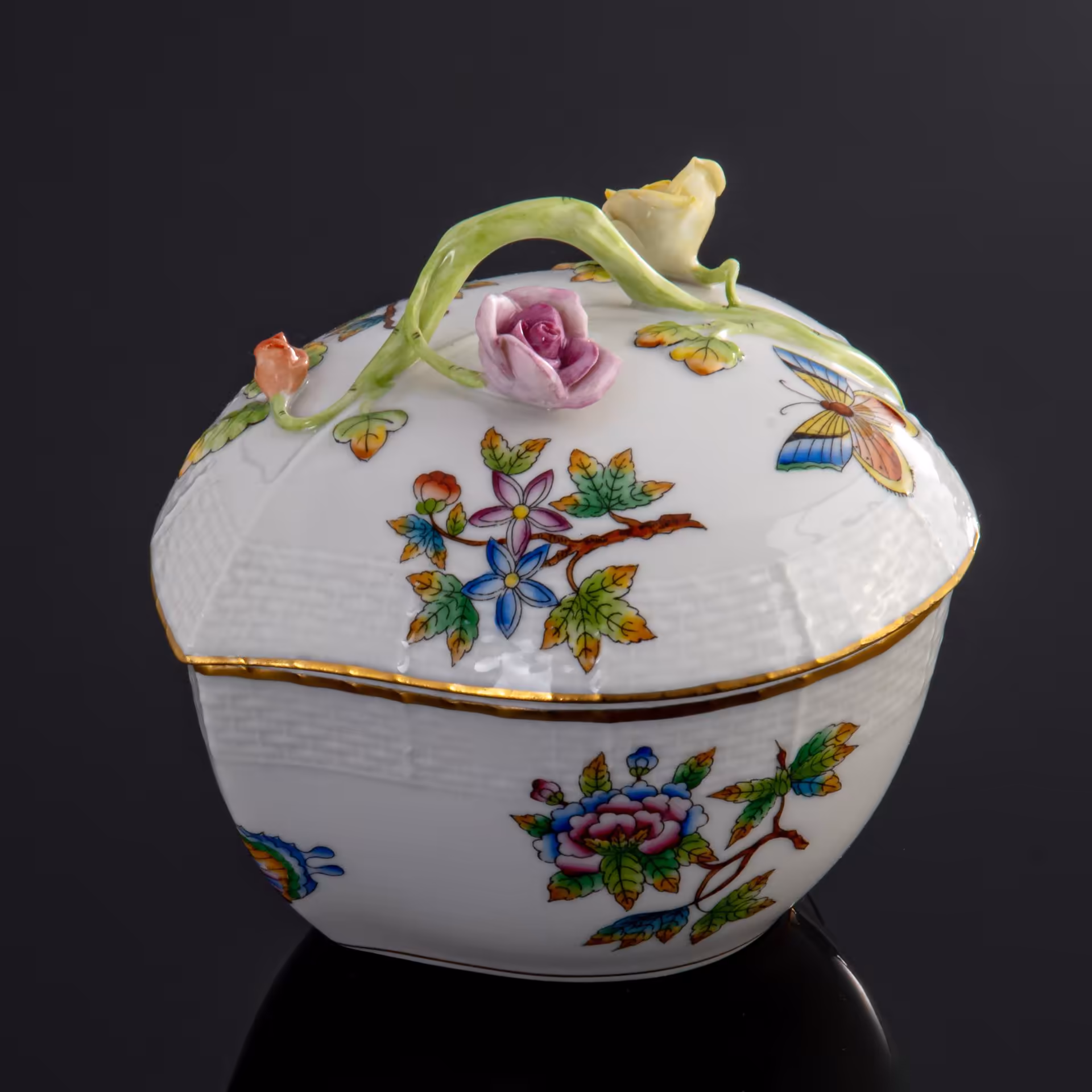 Ваза с крышкой "Королева Виктория", Herend (Херенд)