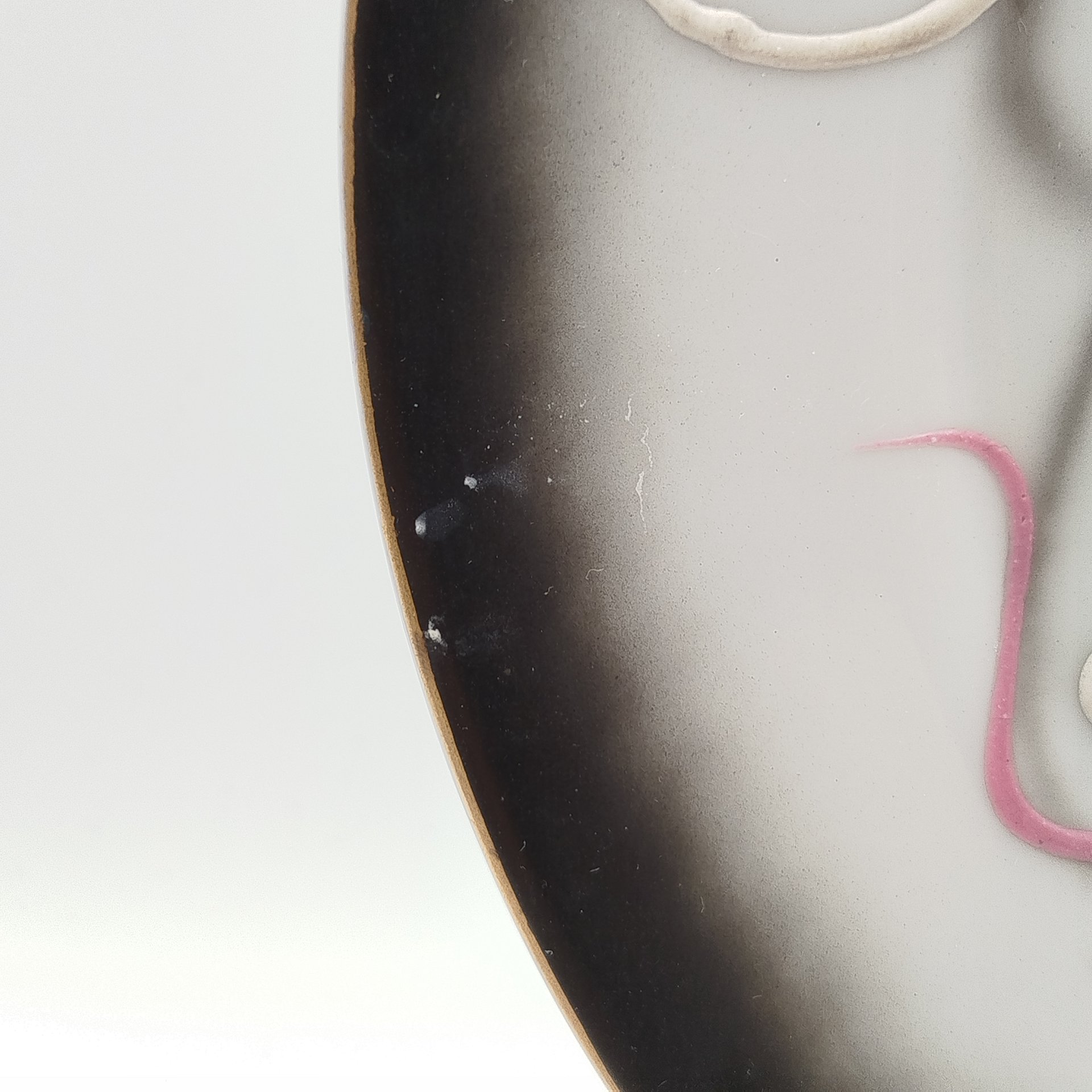 Блюдо "Дракон",  Lux Porcelain FAHD M.K., фарфор, бисквит, роспись, золочение, Азия, 1970-1990 гг.