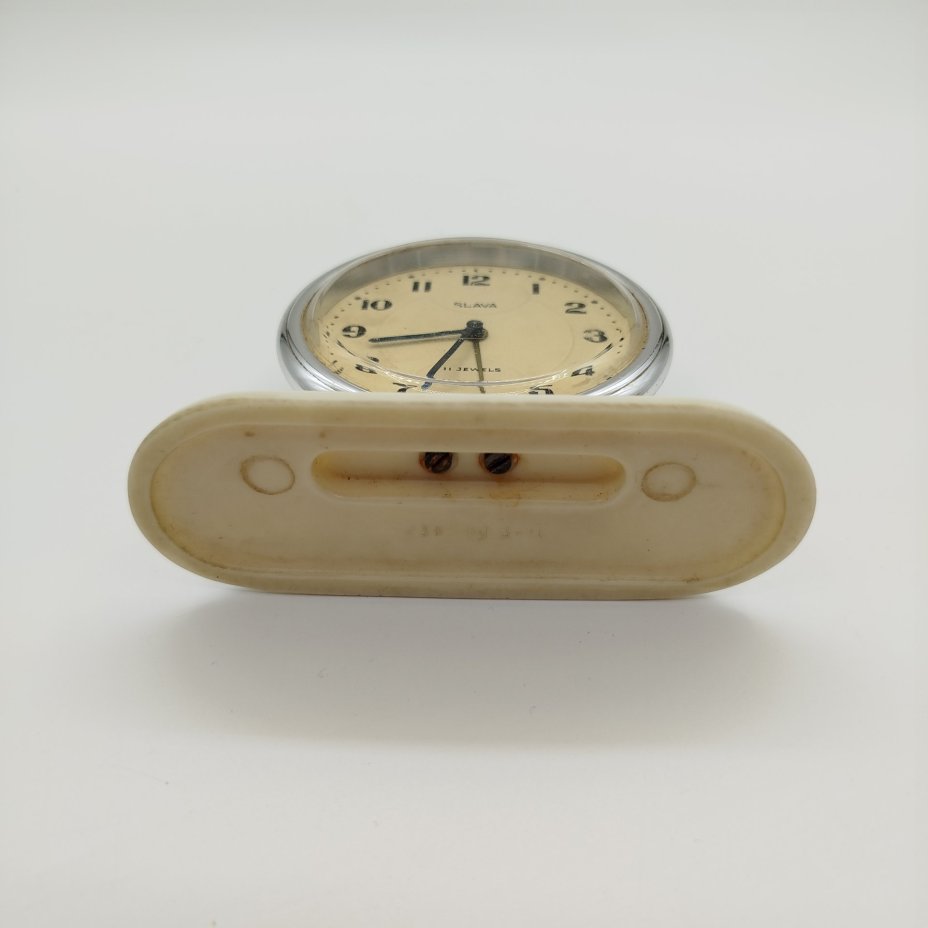 Часы-будильник настольные "11 камней", металл, пластик, стекло, Второй Московский часовой завод «Слава», СССР, 1960-1980 гг.