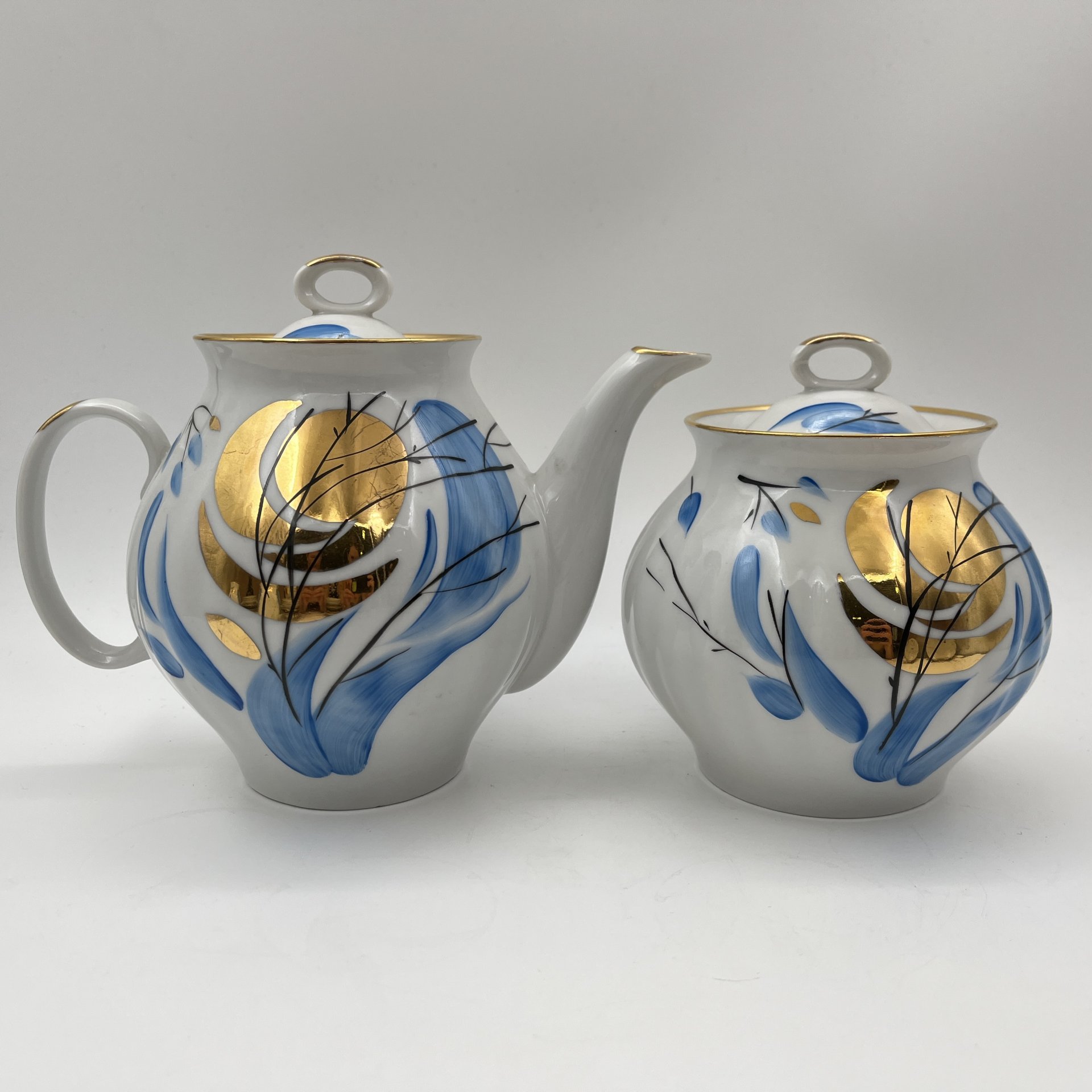 Сервиз чайный "Зимнее солнце" на 3 персоны (12 предметов), фарфор, роспись, золочение, Дулевский фарфоровый завод (Дулёво), СССР, 1988 г.