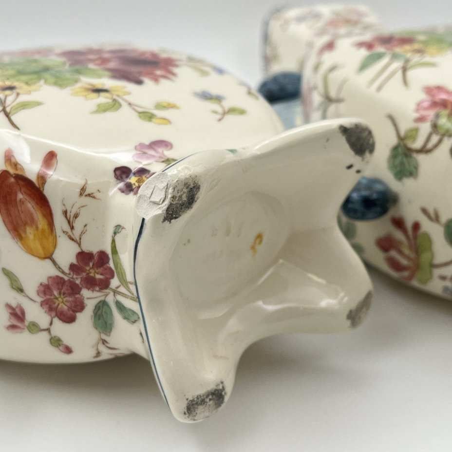 Вазы парные в стиле Модерн, с цветочным декором, Longchamp Terre De Fer