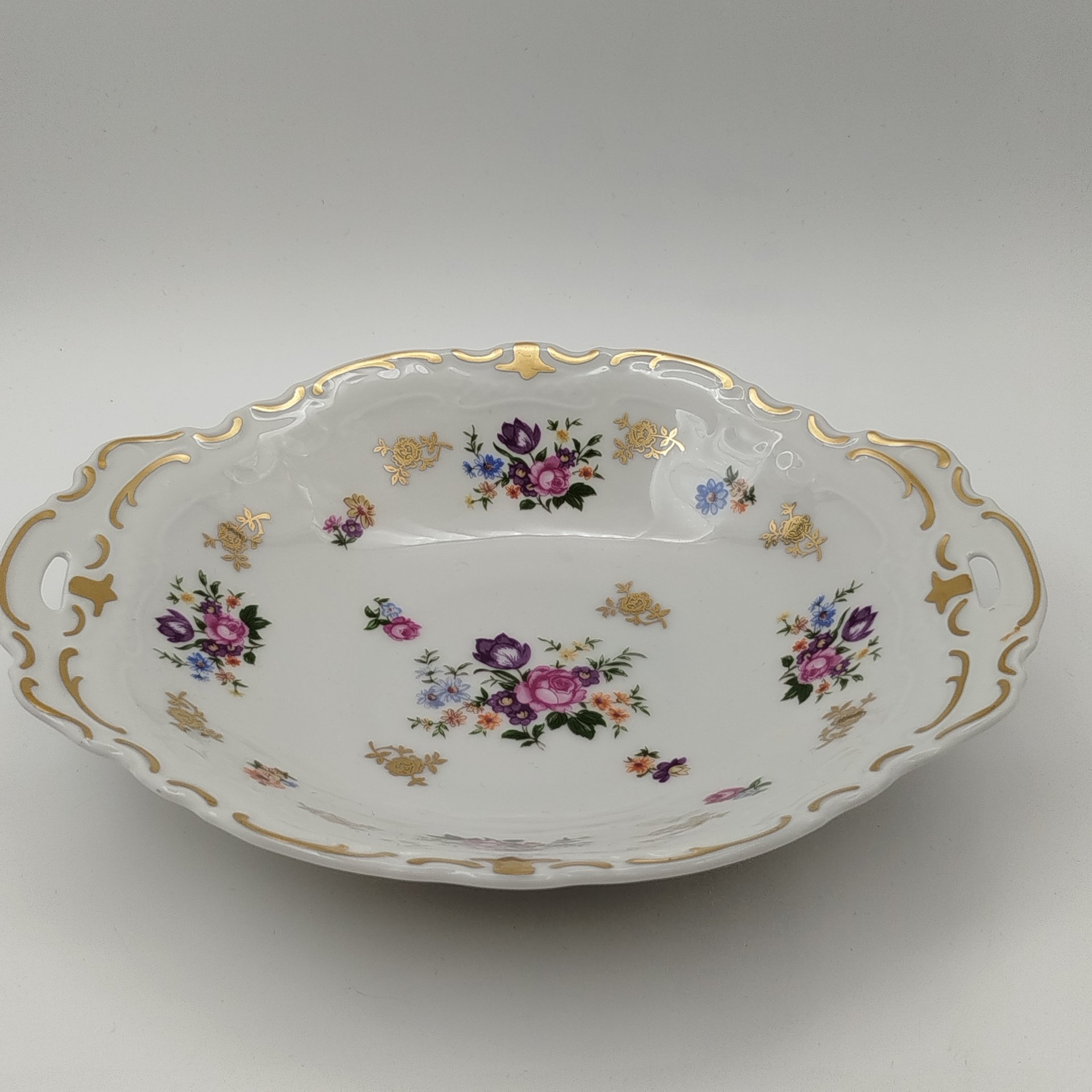 Сухарница с двумя ручками и цветочным декором, фарфор, деколь, золочение, Reichenbach (Райхенбах), Германия, 1968-1990 гг.