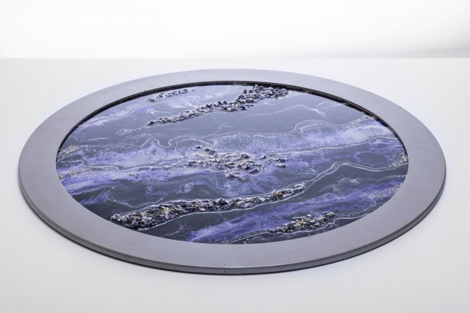 Панно настенное декоративное "Северное сияние", авторская работа в технике Resin Art, глянцевое 3D покрытие, натуральный камень, Россия, 2021 г.