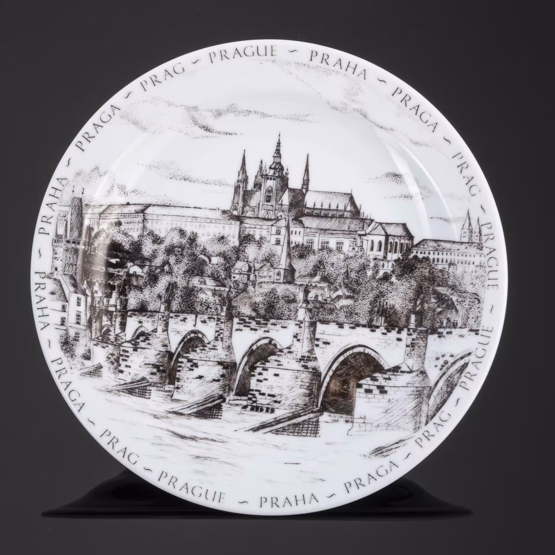 Настенная сувенирная тарелка "Praga. Prag. Prague. Praha" (Прага), компания "INGLAZED"