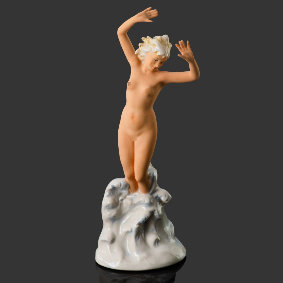 Статуэтка "Афродита" ("Купальщица"), фарфор, роспись, Wagner & Apel, Германия, 1935-1951 гг.