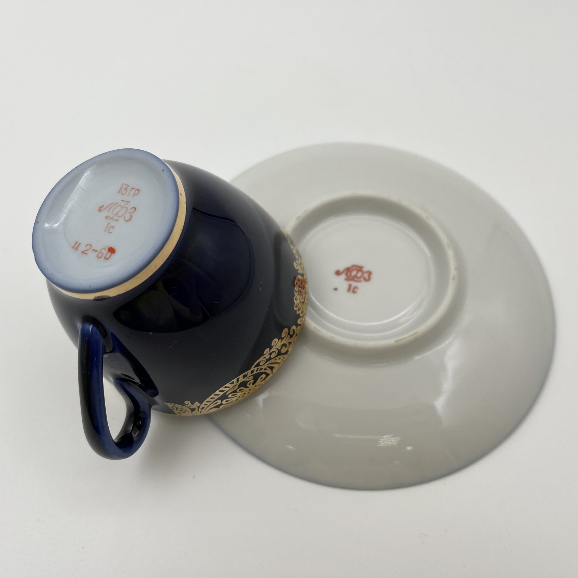 Пара кофейная, фарфор, крытье кобальтом, золочение, Ленинградский фарфоровый завод (ЛФЗ), СССР, 1970-1990 гг.