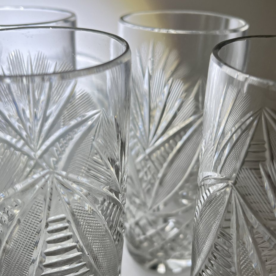 Набор для прохладительных напитков из 4 стаканов