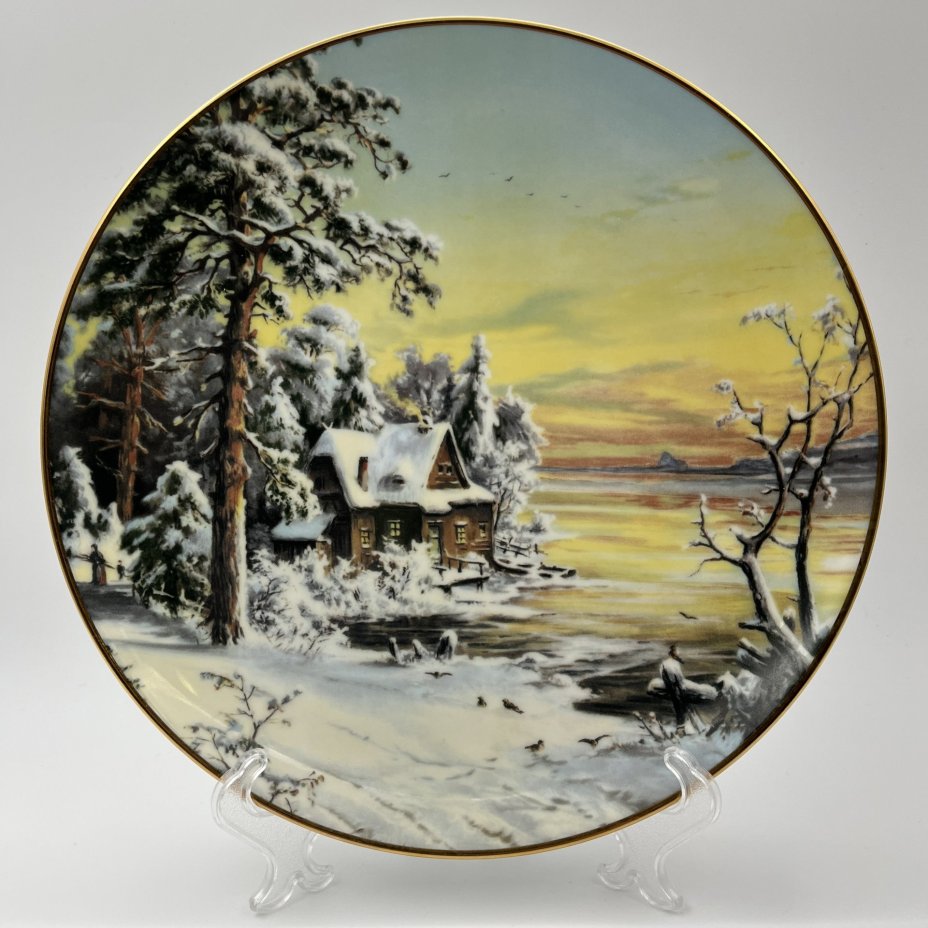 Тарелка декоративная с изображением зимнего пейзажа, фарфор, деколь, золочение, Gloria Fine Porcelain Bavaria, Германия, 1970-1990 гг.