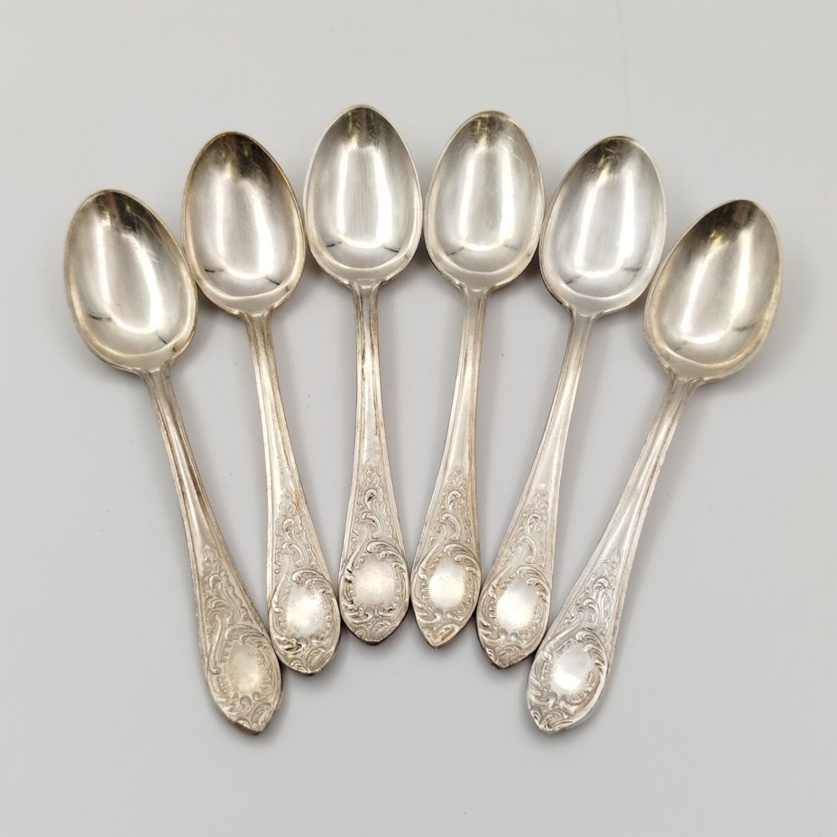 Набор из шести чайных ложек с растительным декором, мНЦ (медь-никель-цинк), Киевский завод столовых приборов и посуды им. Дзержинского (ЗiД, ЗиД), СССР, 1960-1990 гг.