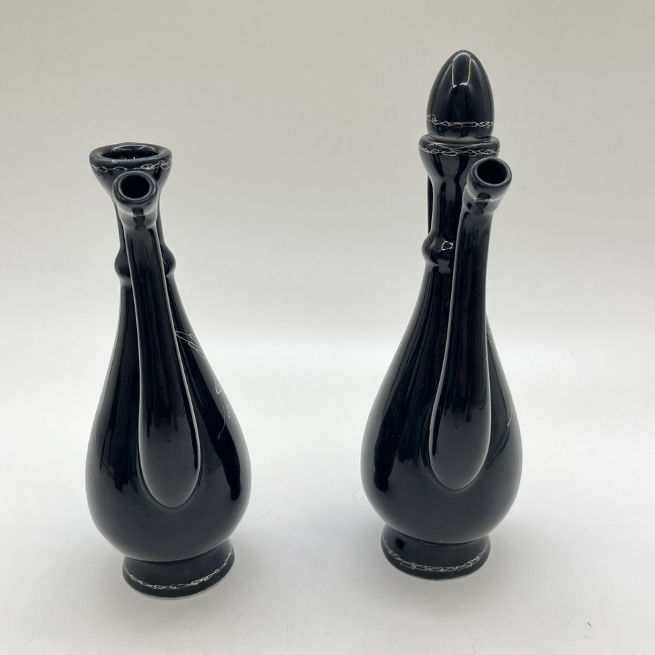 Набор из 2 кувшинчиков для масел с дарственной надписью