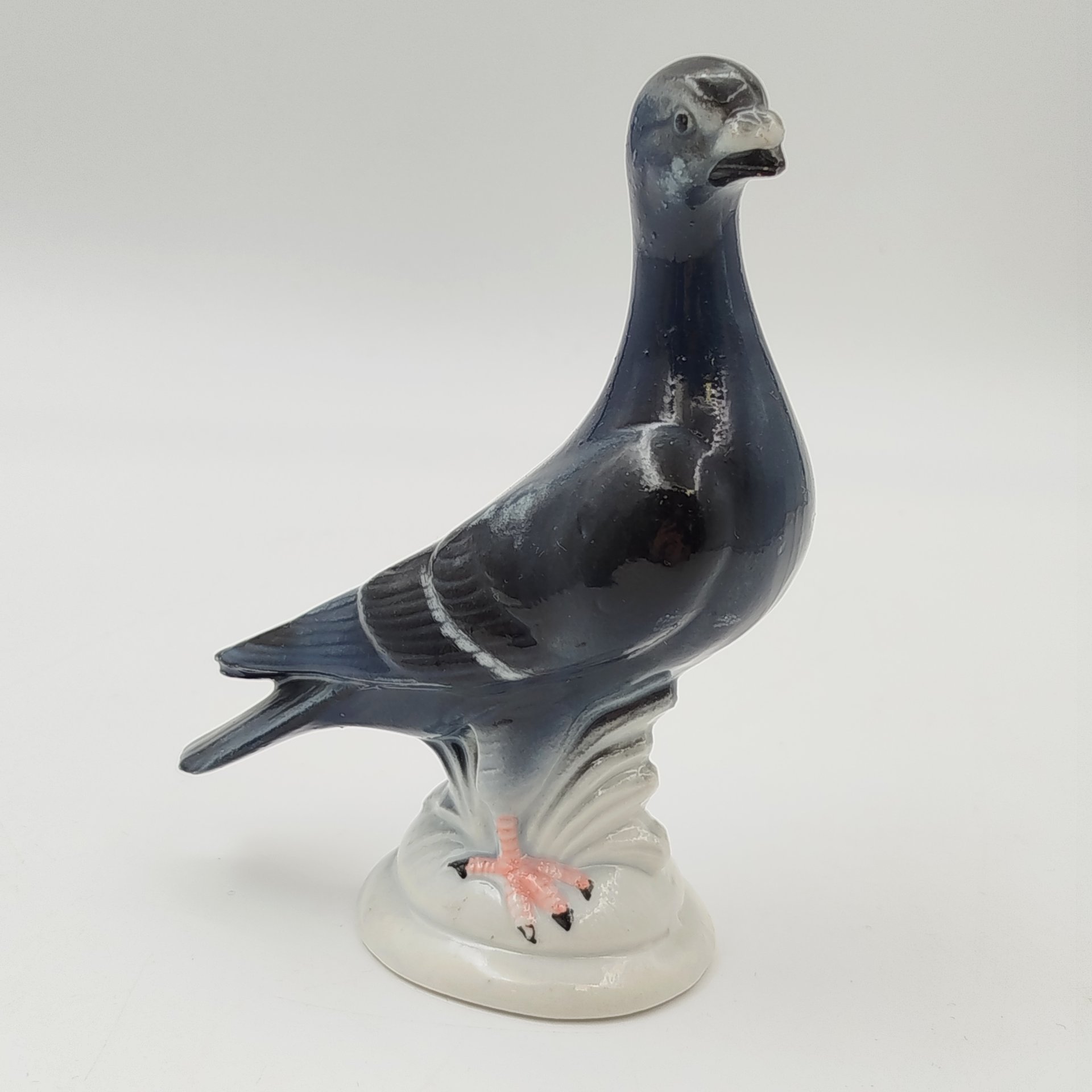 Статуэтка "Голубь"