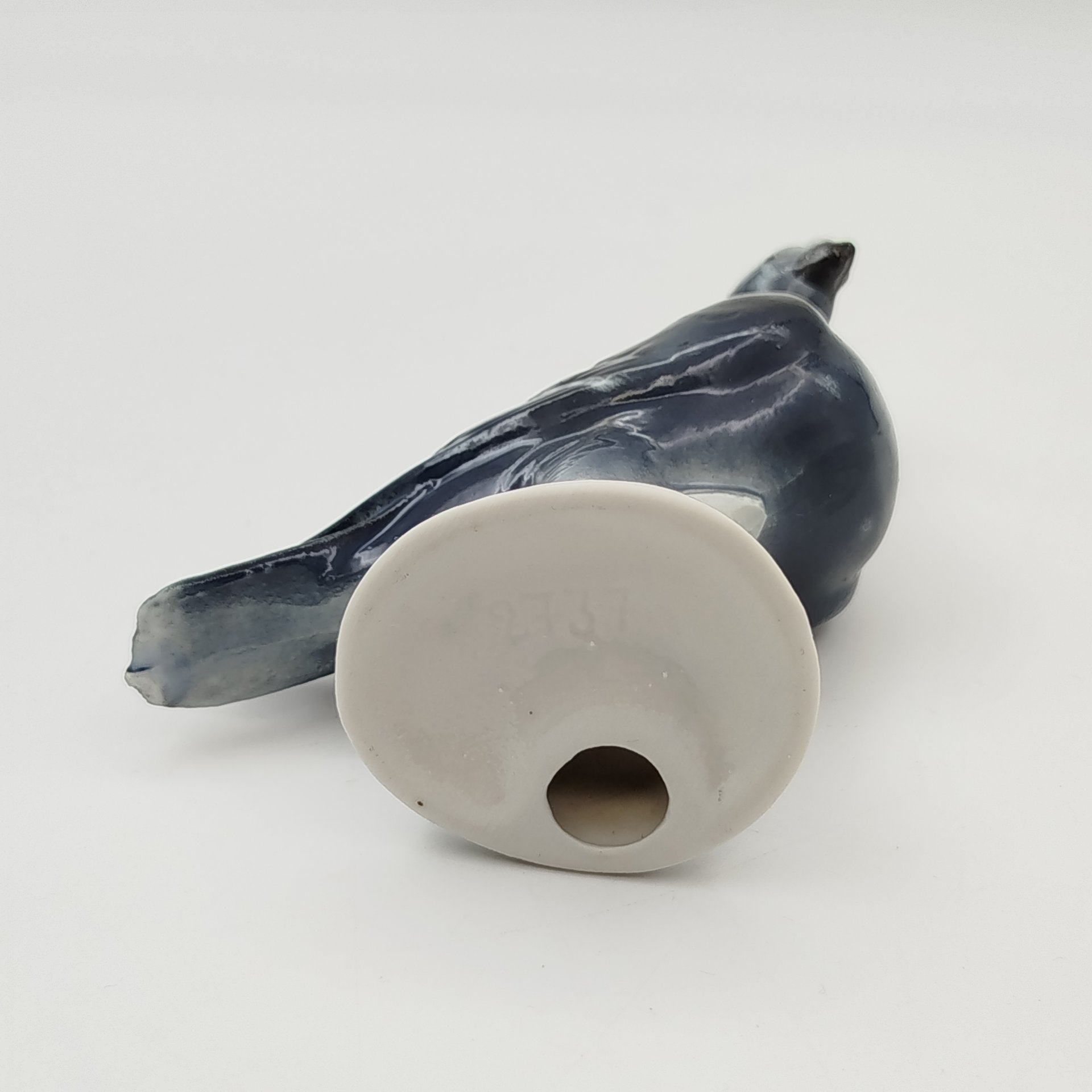 Статуэтка "Голубь"