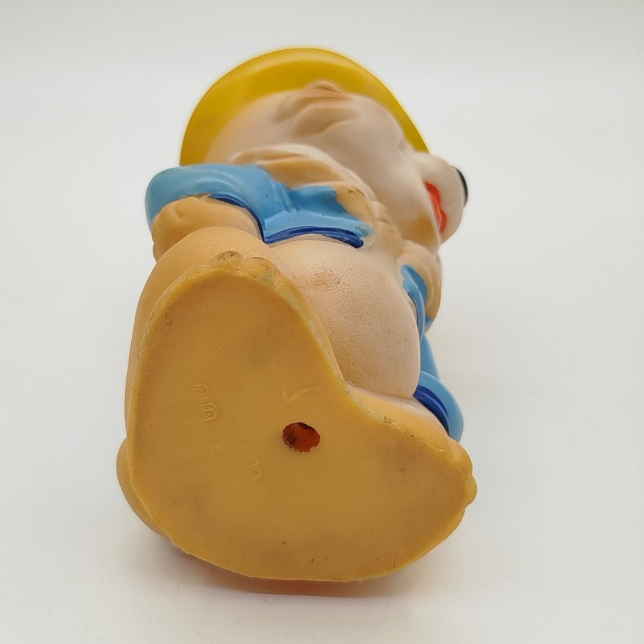 Игрушка (кукла) "Чип" (из сериала "Чип и Дейл спешат на помощь"), Донецкий завод игрушек, резина, литьё, крашение, роспись