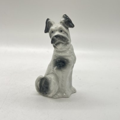 Статуэтка "Собака", фарфор, роспись, Западная Европа, 1980-1990 гг.
