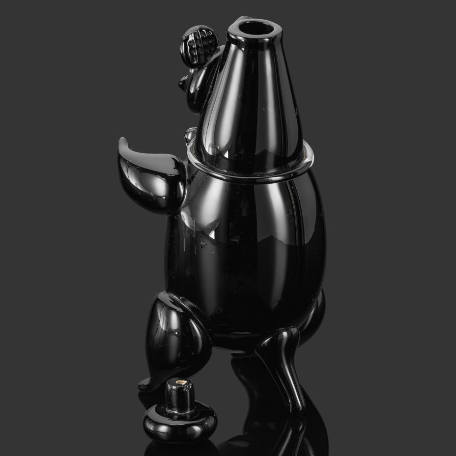 Штоф "Медведь", автор Мациевский Ярослав Григорович (предположительно), стекло, гутная техника, Львовская керамико-скульптурная фабрика (ЛКСФ), СССР, 1970-1990 гг.