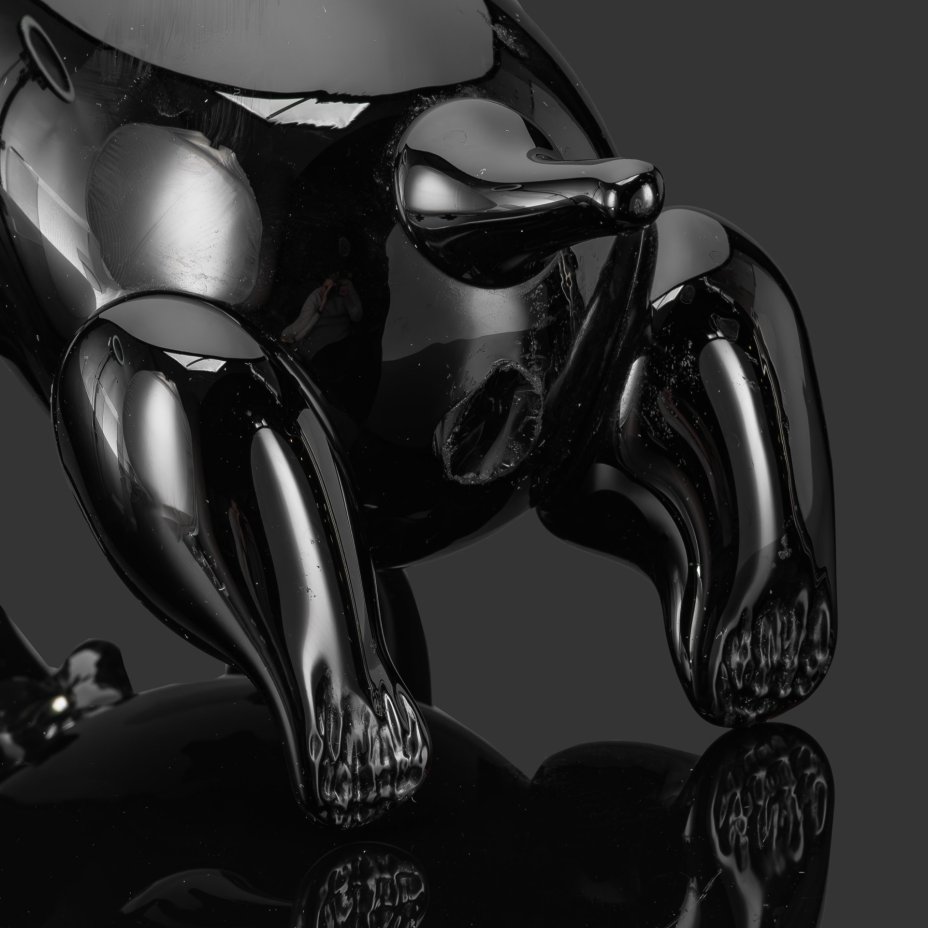 Штоф "Медведь", автор Мациевский Ярослав Григорович (предположительно), стекло, гутная техника, Львовская керамико-скульптурная фабрика (ЛКСФ), СССР, 1970-1990 гг.