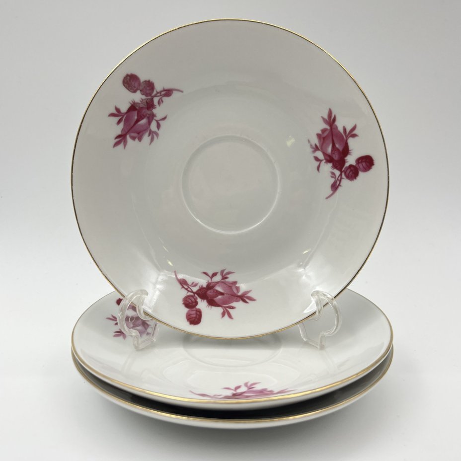 Набор чайных трио с цветочным декором на 3 персоны