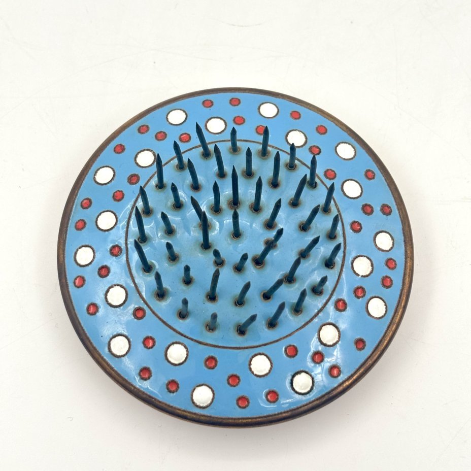 Кензан (подставка под цветы для составления икебаны) в оригинальной коробке с талоном, металл, эмаль, картон, Ленинградская ювелирная фабрика, СССР, 1967 г.