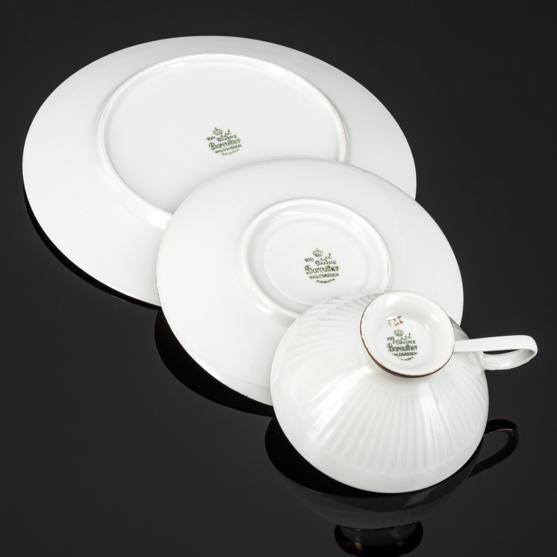 [Юбилейная коллекция] Трио чайное, украшенное абстрактным узором