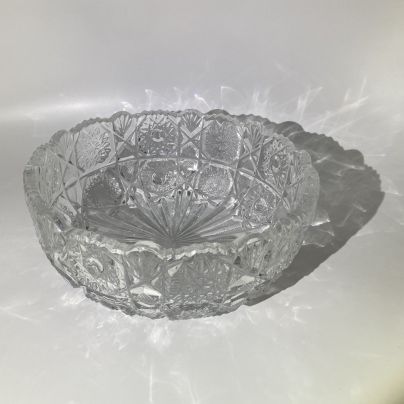Большой салатник (фруктовница) с резным декором, стекло, алмазная грань, СССР, 1970-1990 гг.