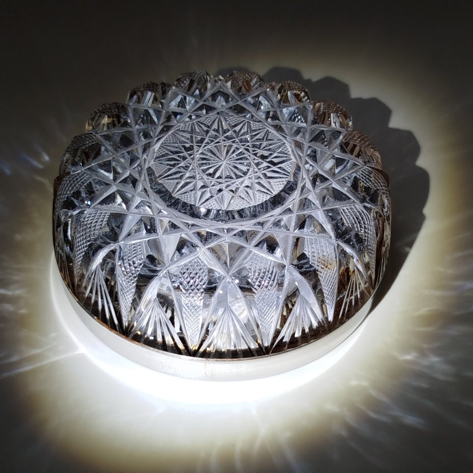 Пепельница (вазочка для мелочей/конфетница) с металлическим ободком