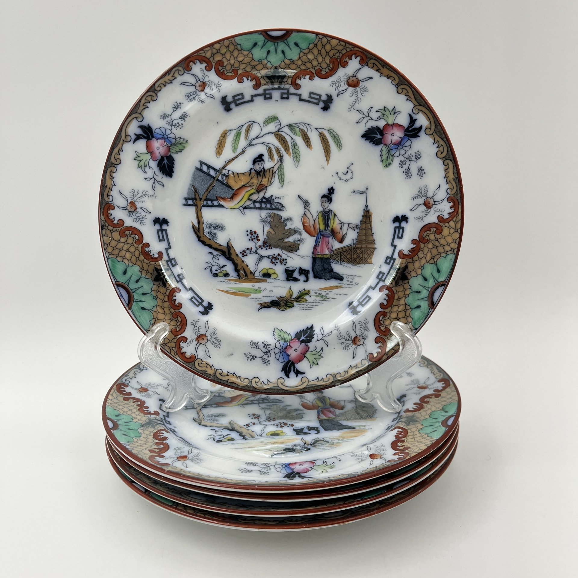 Набор десертных тарелок на 5 персон, выполненных в восточном стиле, Petrus Regout Maastricht, фаянс, деколь с подрисовкой, Нидерланды, 1880-1900 гг.